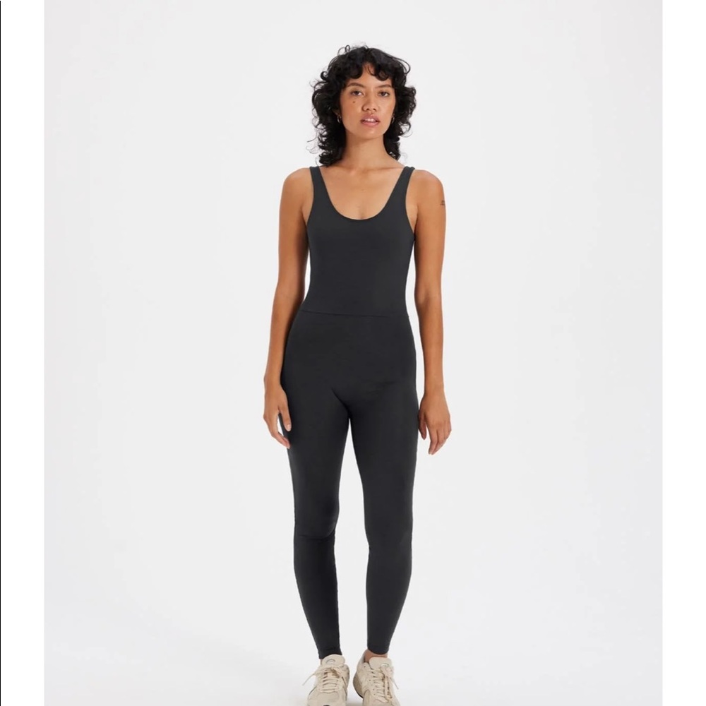 Girlfriend Collective Black Scoop Unitard